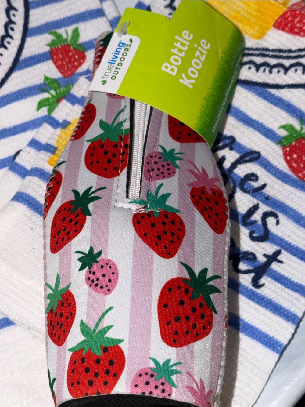 Strawberry 11 Piece Bundle - Picture 7 of 7